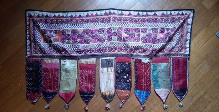 Prodotti tessili (1) - Seta - India - Inizio XX secolo        