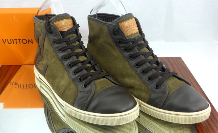 Louis Vuitton - Rivoli - Sneakers - Size: Shoes / EU 41.5 - Catawiki