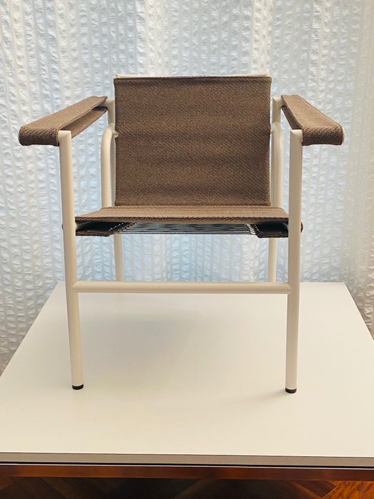 Charlotte Perriand, Le Corbusier, Pierre Jeanneret - - Catawiki