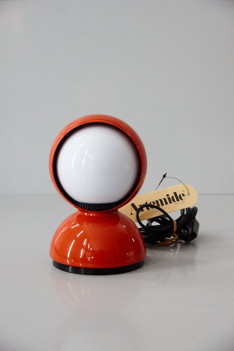 Artemide Vico Magistretti - Table lamp - Eclisse - Orange - Metal