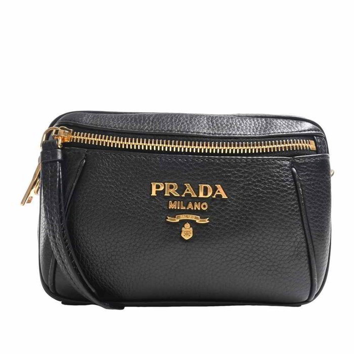 Amazon.com: Prada Saffiano Lux Black Medium Satchel Handbag 1BA227 :  Clothing, Shoes & Jewelry