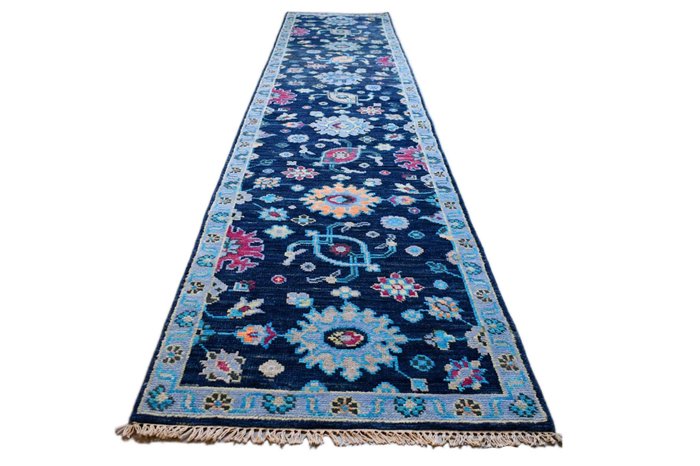 Langer blauer Azeri – unbenutzt - Läufer - 380 cm - 80 cm