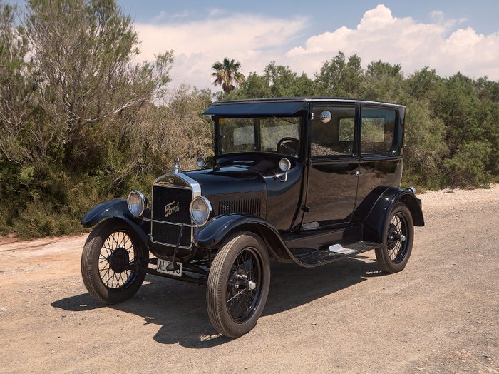 Ford - Model T Tudor - 1926