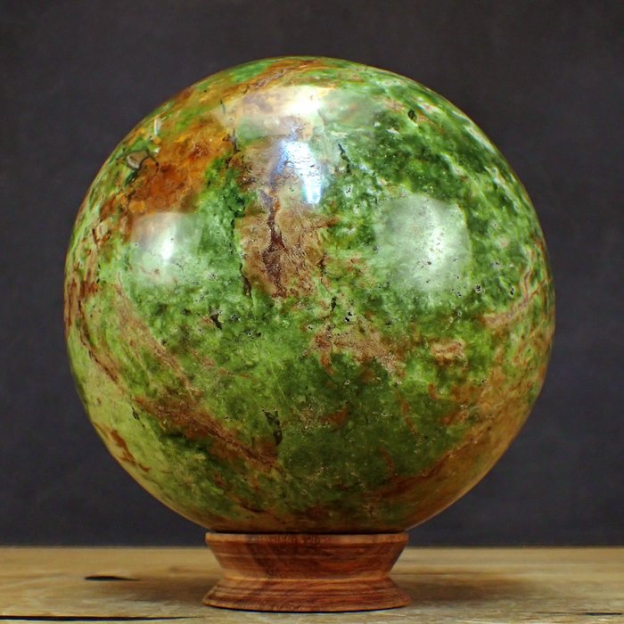 Very Decorative A++ Green-Blue Chrysoprase Sphere- 5151.87 - Catawiki