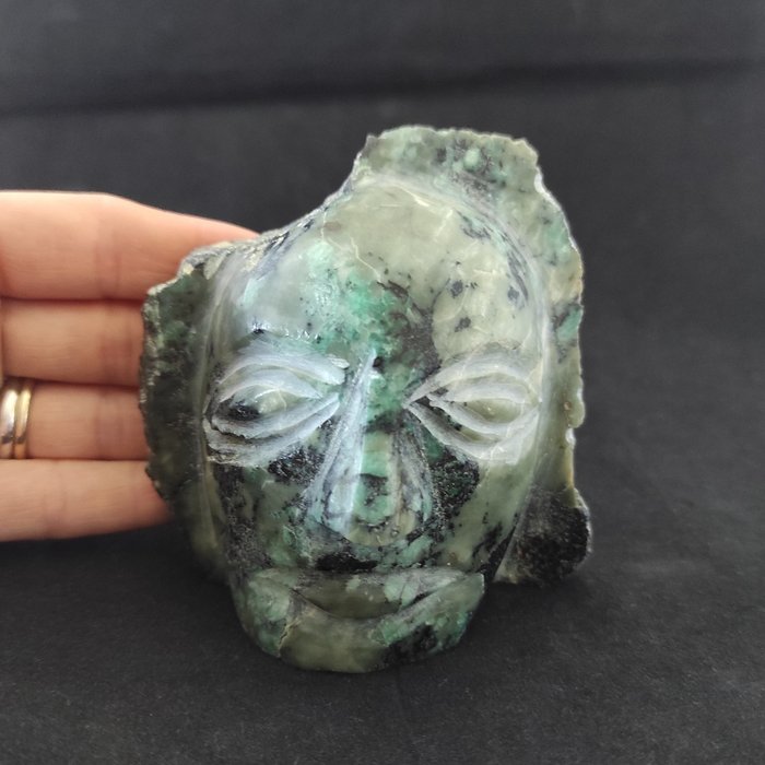 Smaragdi Muinaiset kasvot - Korkeus: 8 cm - Leveys: 8 cm- 350 g - (1)