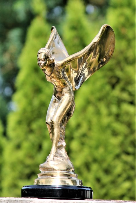 Statue, emily rolls royce - 39 cm - bronze marble