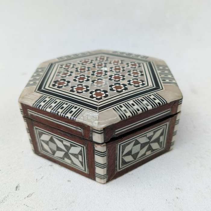 Khatam Micro Mosaic box - Bone, Wood - Catawiki