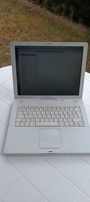 Apple, iBook G4 - Bærbar datamaskin