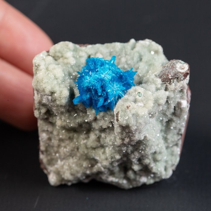 Cavansite Su Heulandite - Kalcium-, vanádium- és szilícium-filoszilikát - Wagholi kőbánya - Magasság: 48 mm - Szélesség: 42 mm- 87 g