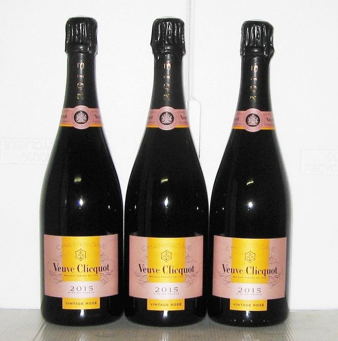 2015 Veuve Clicquot, Veuve Clicquot Vintage Rosé - 香槟地 Brut - 3 Bottles (0.75L)