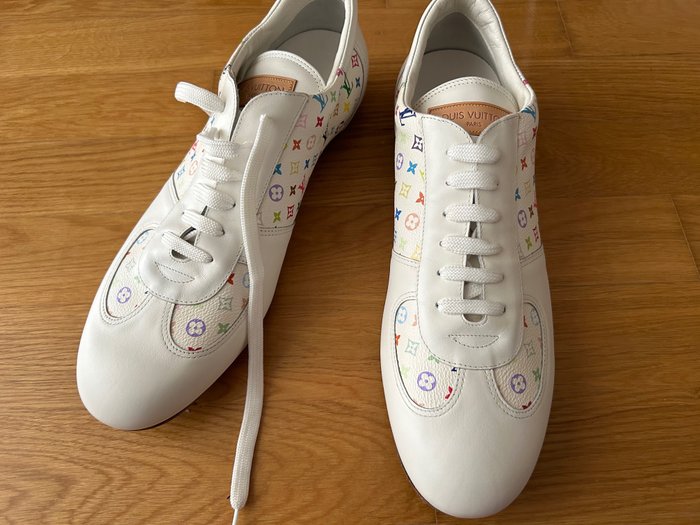 Louis Vuitton - Sneakers - Size: Shoes / EU 46 - Catawiki