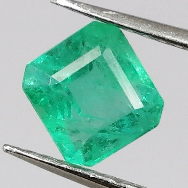 1 pcs  Emerald - 1.06 ct