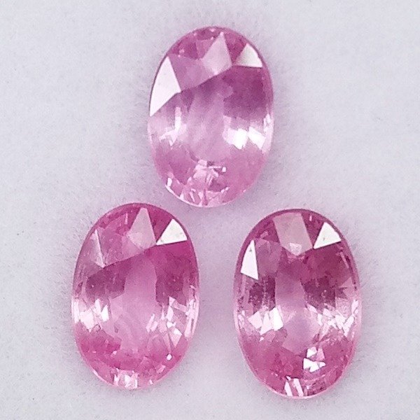 3 pcs  Rosa Spinell - 1.82 ct
