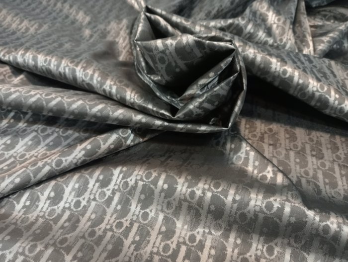 Dior - Textil  - 250 cm - 142 cm