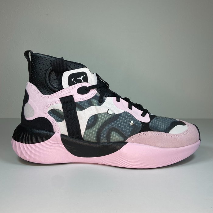 Air Jordan - Sneaker - Größe: Shoes / EU 43