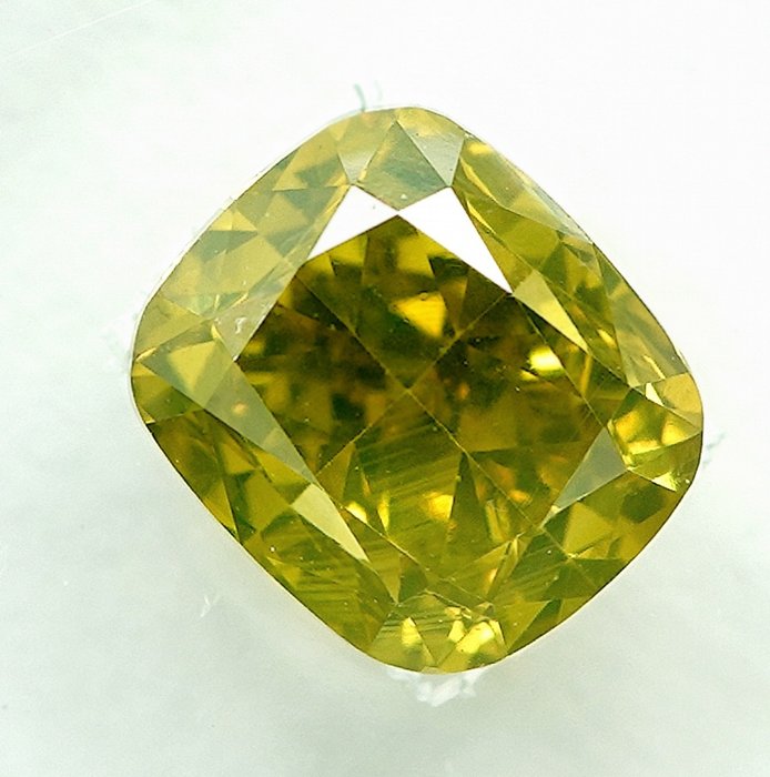 Diamond - 1.05 ct - Cushion - Fancy Intense Greenish Yellow - VS2