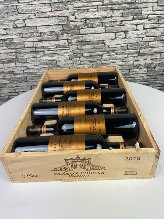 2018 Blason d'Issan, 2nd wine of Château d'Issan - Margaux - 6 Flessen (0.75 liter)