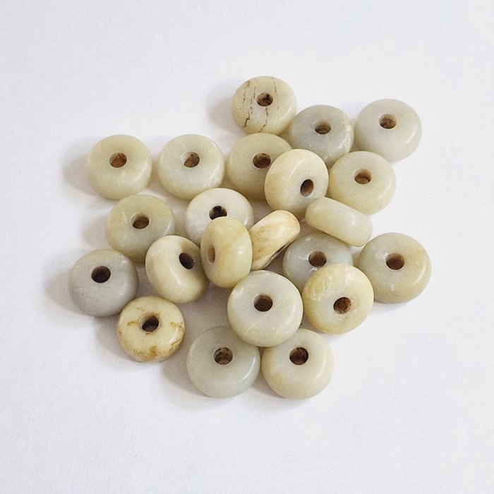 Chinesisch-mongolisch 24x runde weiße Jadeperlen Perlen - (8×19×19 mm)