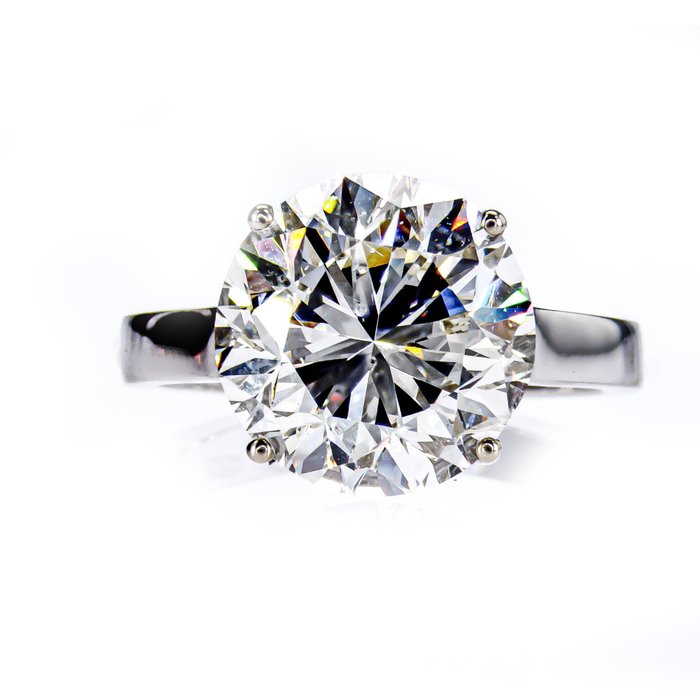 Ring - Hvidguld -  5.85ct. Diamant 