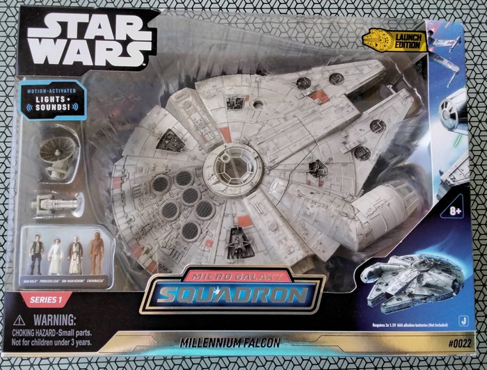 Vaisseau Star Wars Millennium Falcon et sa figurine Han Solo