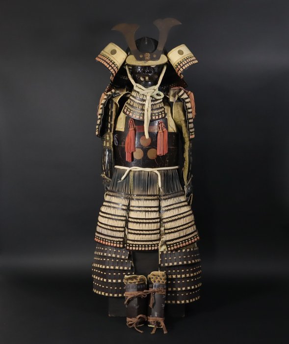 Kacchu甲冑 - Pelle, Metallo - Antique Life-sized Samurai Armor - Giappone - XIX secolo