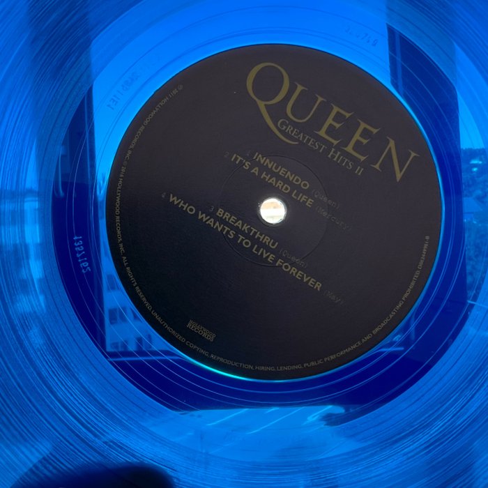  Queen Greatest Hits 2 - Exclusive Limited Edition Blue