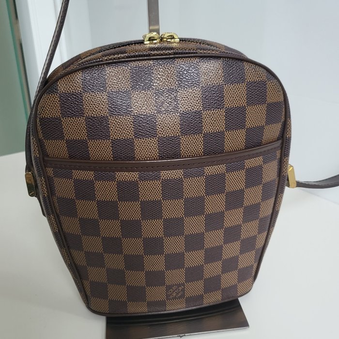 Louis Vuitton - Favorite PM Shoulder bag - Catawiki