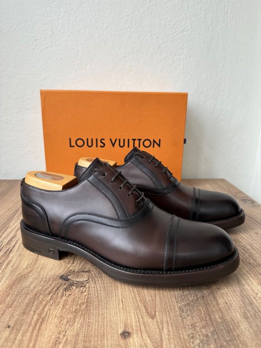 Louis Vuitton -Rare vintage sneakers, black, size 10