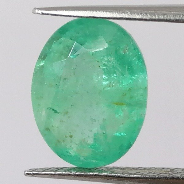 Emerald - 2.37 ct