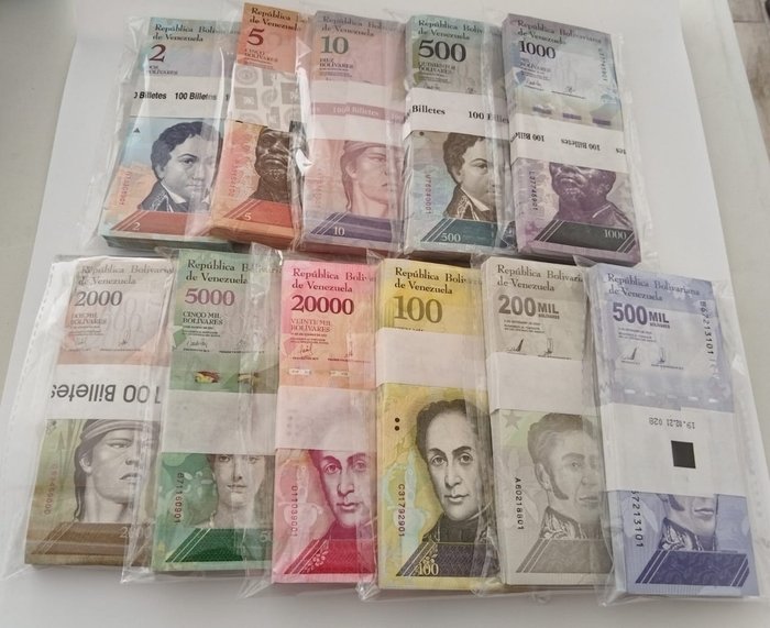 Wenezuela. - 1100 banknotes - 11 original bundles