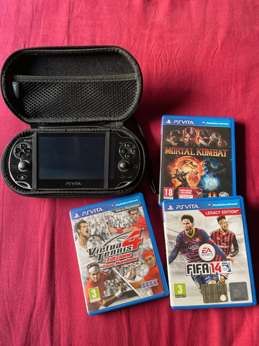 Sony PS Vita - Set of video game console + games