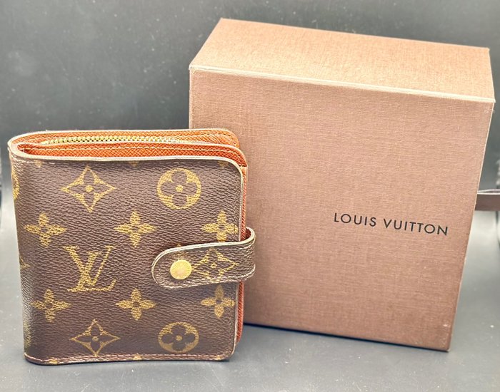 Louis Vuitton Brown Monogram Lv Classic Compact Zippy Bifold