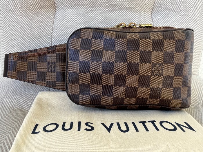 Louis Vuitton Damier Geronimos Waist Pouch Belt Bag Fanny Pack For
