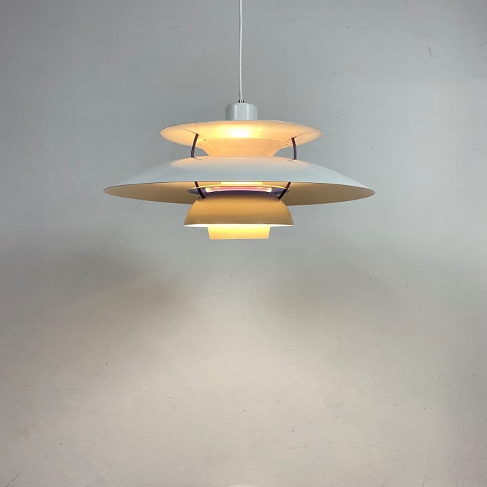 Louis Poulsen - Hængende lampe - PH5 - Aluminium