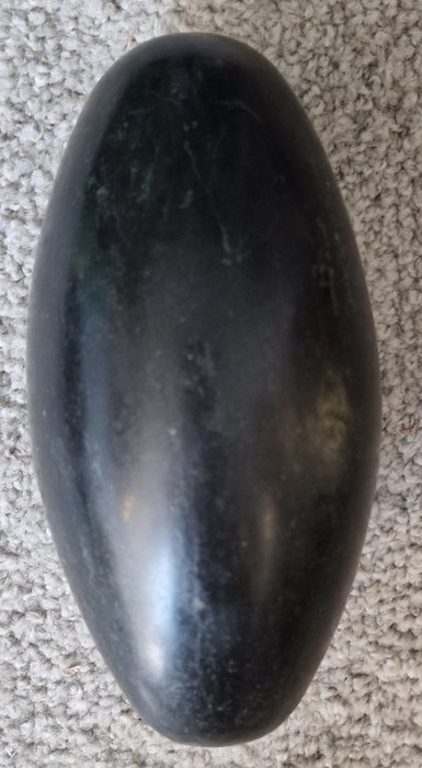 Black Shiva Lingam Black Shiva Lingam - Height: 28 cm - Width: 130 mm- 7000 g - (1)