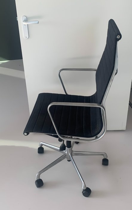 Charles & Ray Eames - Vitra - Καρέκλα γραφείου - EA 119