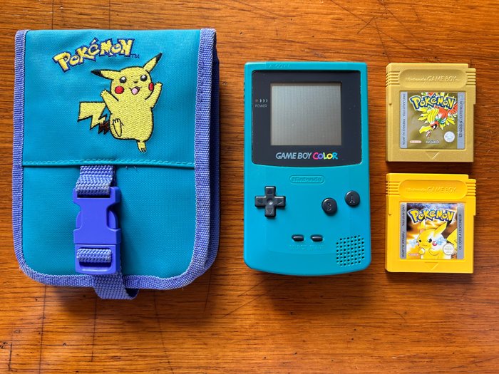 1 Nintendo Gameboy Color with Pokémon games & case - Consolă cu Jocuri (2) - Fără cutia originală