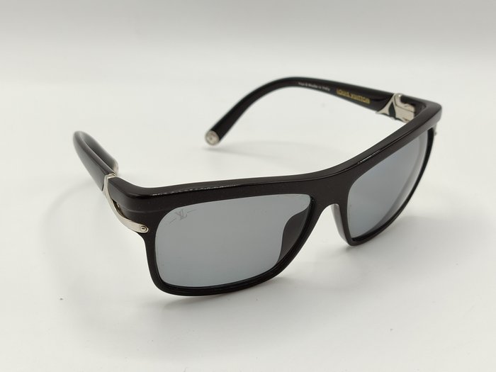 Louis Vuitton - Z0326W CE 57[]15 E1100 - Sunglasses - Catawiki