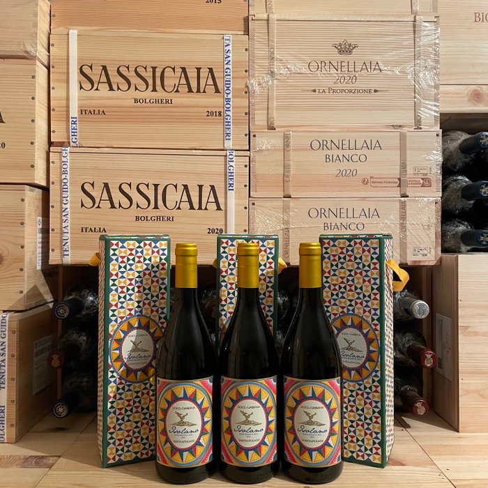 2021 Donnafugata e Dolce&Gabbana, Isolano Etna Bianco DOC - Sicily DOC - 3 Bottles (0.75L)