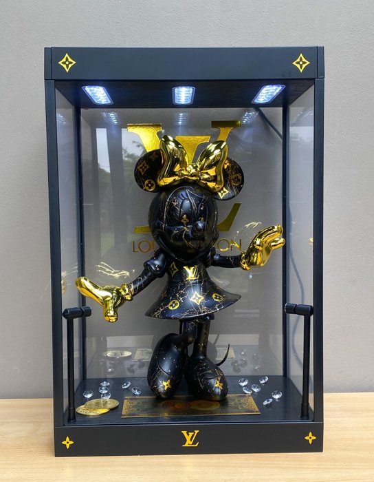 New'Artsy X - Minnie Mouse Louis Vuitton - Catawiki