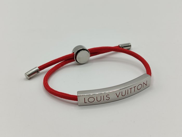 LOUIS VUITTON LOUIS VUITTON LV space Bracelet M00274 metal Rouge Used M00274