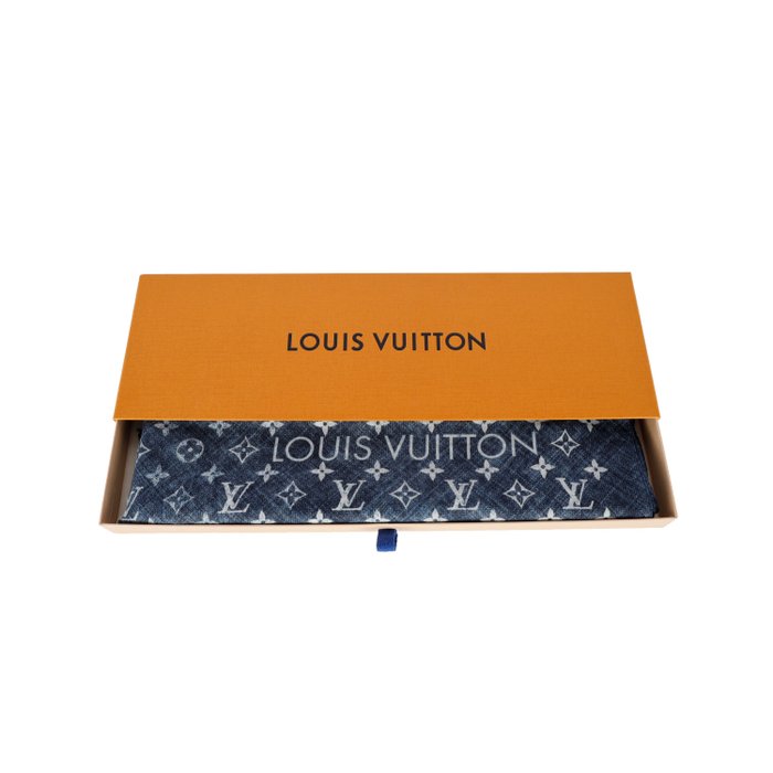 Louis Vuitton Monogram Essential Stole Blue Cotton