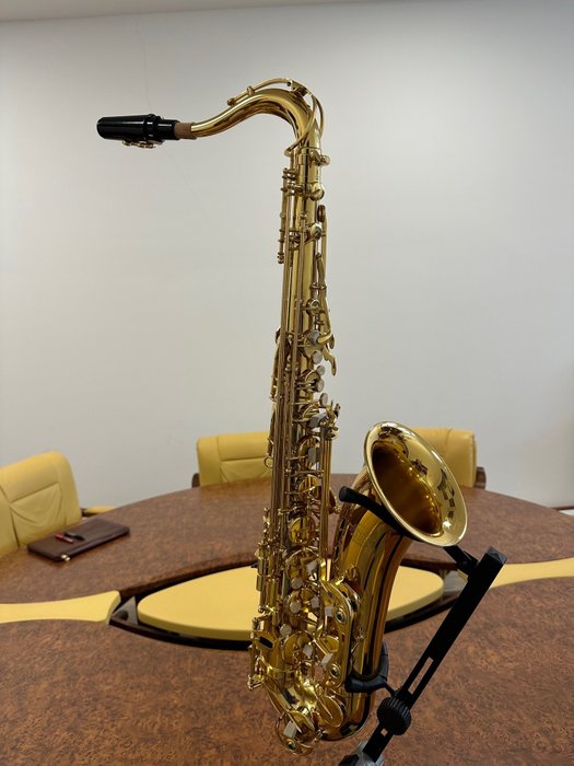 JORDAN - TSJ880 sax tenore - Number of items: 2 - Saxophone - Catawiki