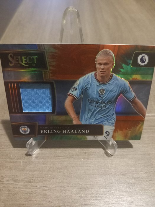 2022/23 Panini Select #SM-EH Erling Haaland /25 Patch Card
