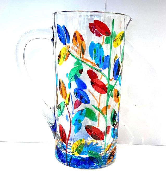 Vaseformet kande - Glas, hånddekoreret glas