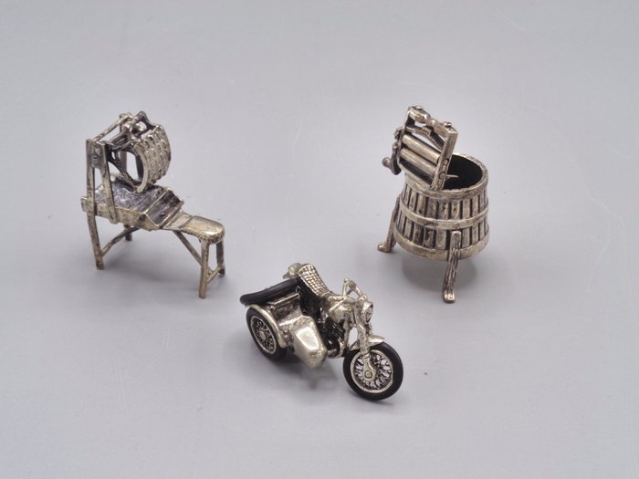 Statyett, sidecar - tinello strizza panni - cordatrice per lana - 5 cm -  .925 silver, och 800 silver - 1980 - Catawiki