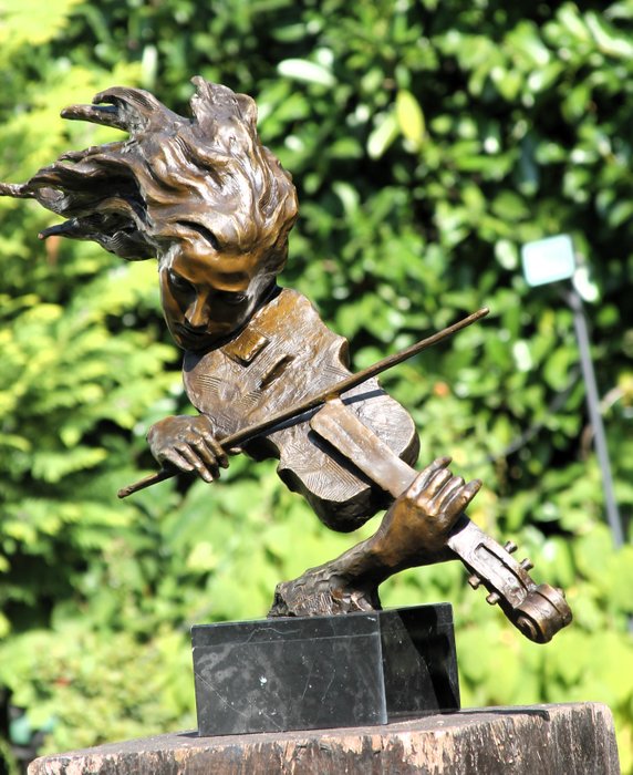 Sculpture, violinplayer - 62 cm - bronze marble