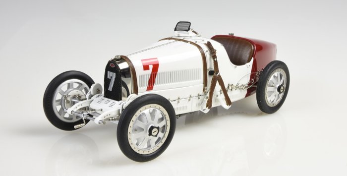 CMC 1:18 - 模型汽车 - Bugatti T35 - 1924 - Team Poland - Grand Prix nations colours
