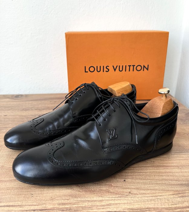 Louis Vuitton - Lace-up shoes - Size: Shoes / EU 43.5, UK 9,5