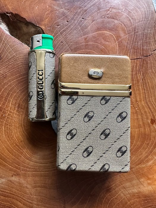 Cucci - Vintage Cucci cigarette case with lighter holder - Catawiki